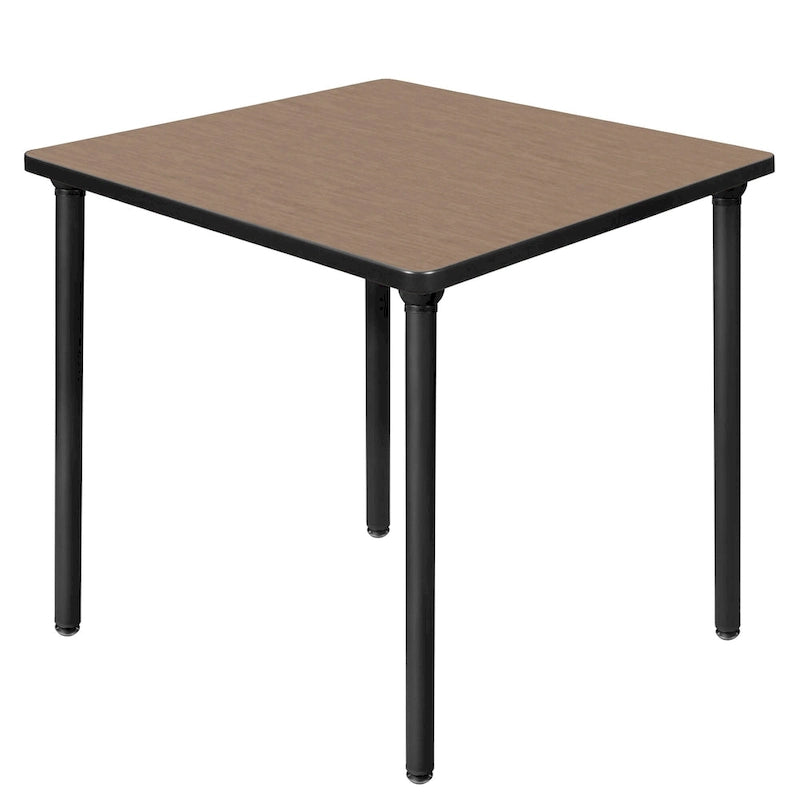 Quadratischer, klappbarer Pausenraumtisch
