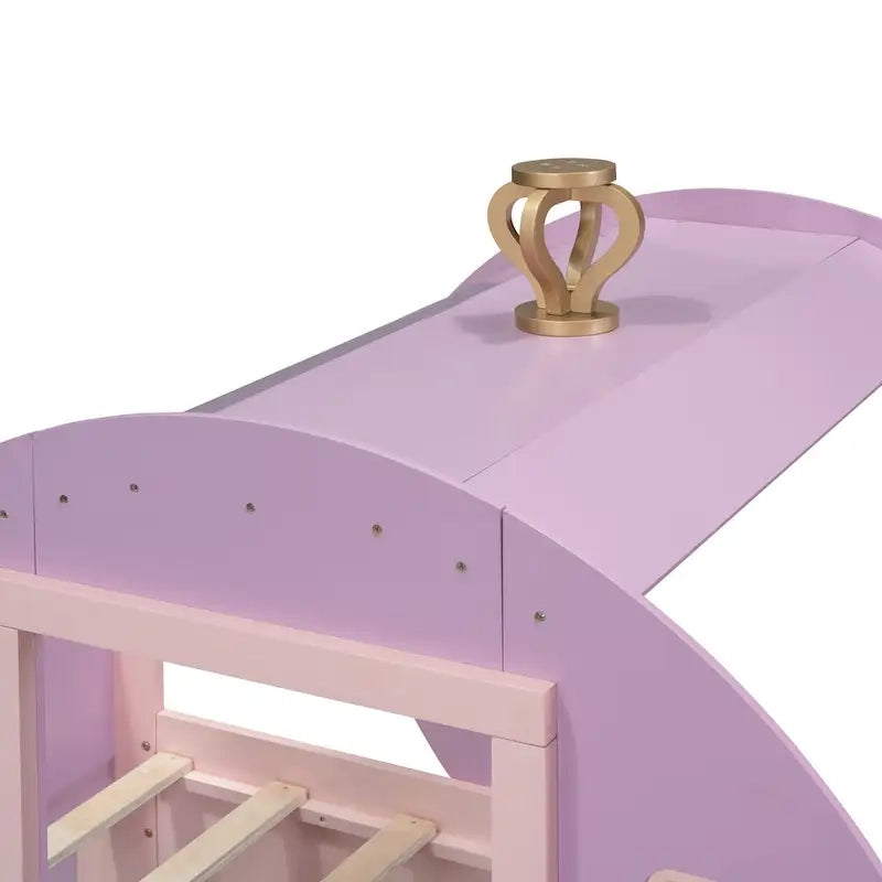 Cama carruaje de princesa tamaño individual con corona, cama tipo auto con plataforma de madera y escalera, blanca y rosa