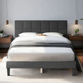 Cama con plataforma y estructura de madera, con cabecero, no necesita somier